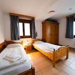 Weitblick - Almresort Gerlitzen Apartment Treffen